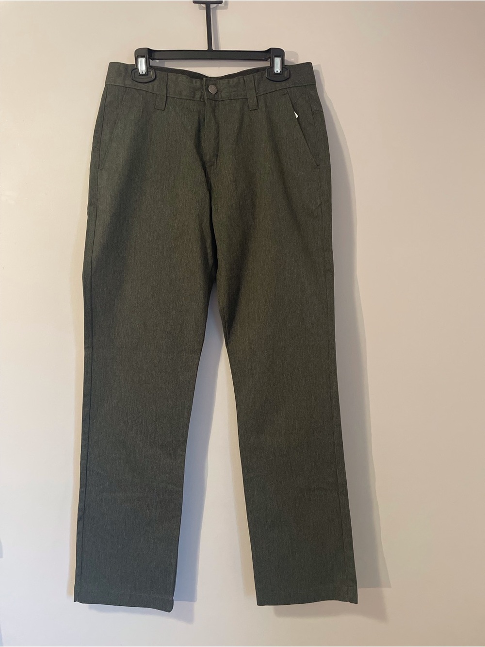Volcom Men's V Monty Straight Chinos in Charcoal Grey (NWT)